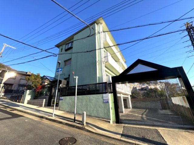 サンビルダー美野丘　の外観