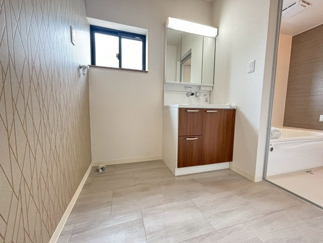 西高泊の洗面所