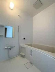 【浴室】 | メゾンドフィナンシェ | 追い焚き機能付きバス。