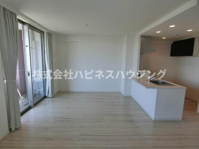 レーベンリヴァーレ柏ザ・レジデンスの居間・リビング