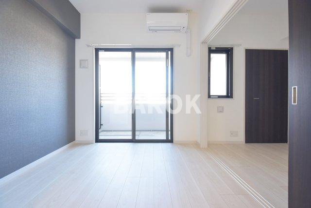 タワーズ香椎駅前の居間・リビング