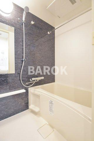 タワーズ香椎駅前の浴室