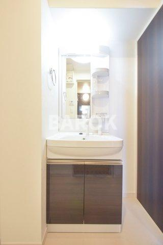 タワーズ香椎駅前の洗面所