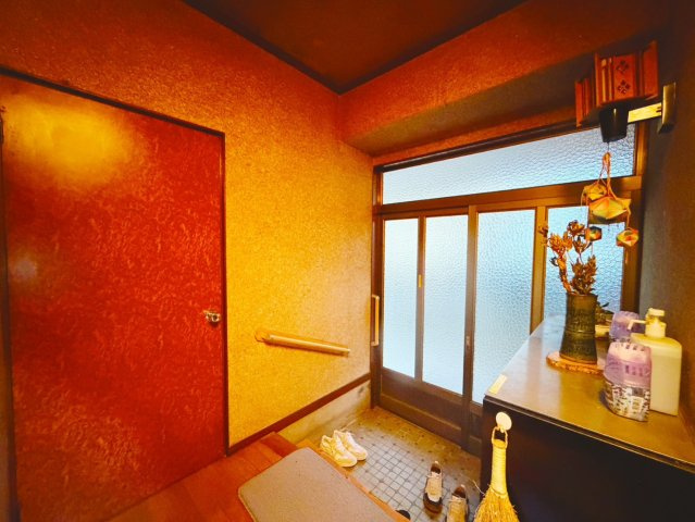 残地処分後引き渡し♪鹿沼市仁神堂町中古戸建の玄関