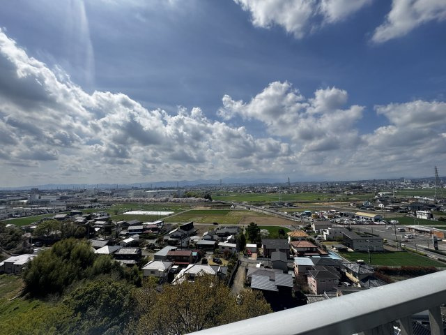 ダイアパレス高崎ガーデンステージの展望|現地写真　バルコニーからの展望です。