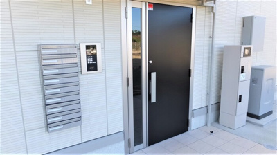 【エントランス】 | フロイデ仲原 | エントランス