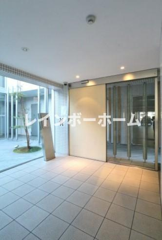 サムティレジデンス浦安のエントランス