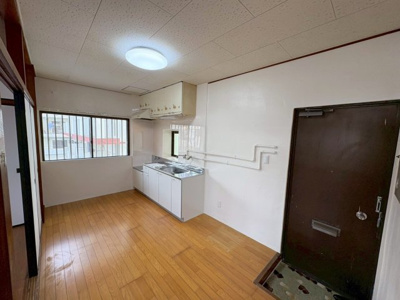 【玄関】 | 呉屋ビル | 呉屋ビル★那覇市寄宮エリア