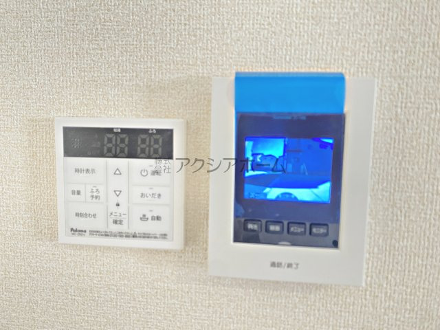 所沢市上新井1丁目・全6棟　新築一戸建　3号棟　の設備|ＴVモニターインターホン・給湯器リモコン
