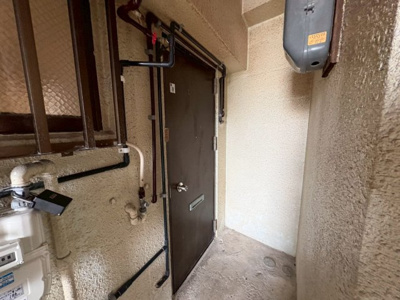 【玄関】 | 呉屋ビル | 呉屋ビル★那覇市寄宮エリア