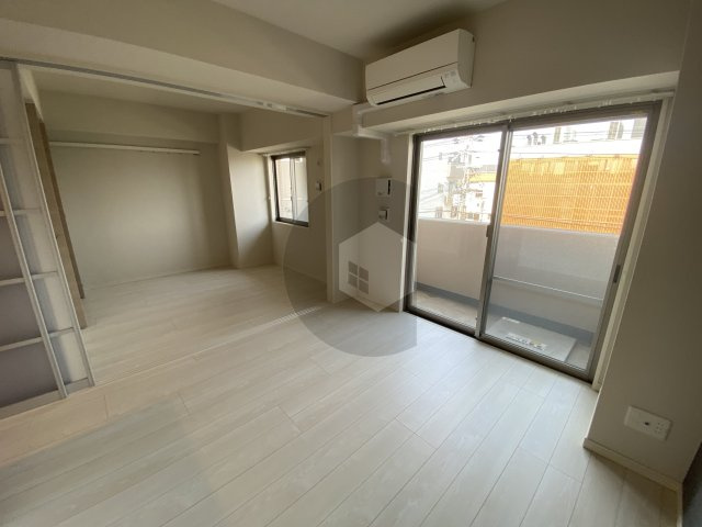 東大阪市上小阪１丁目の賃貸マンションの居間・リビング