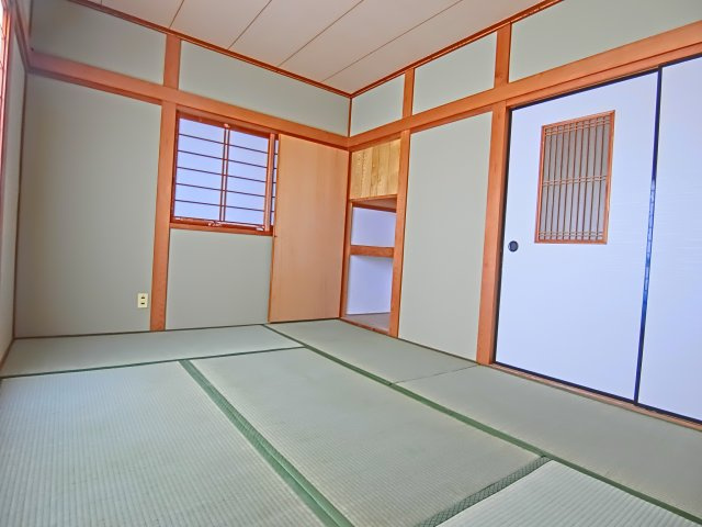若松町4丁目貸家の和室