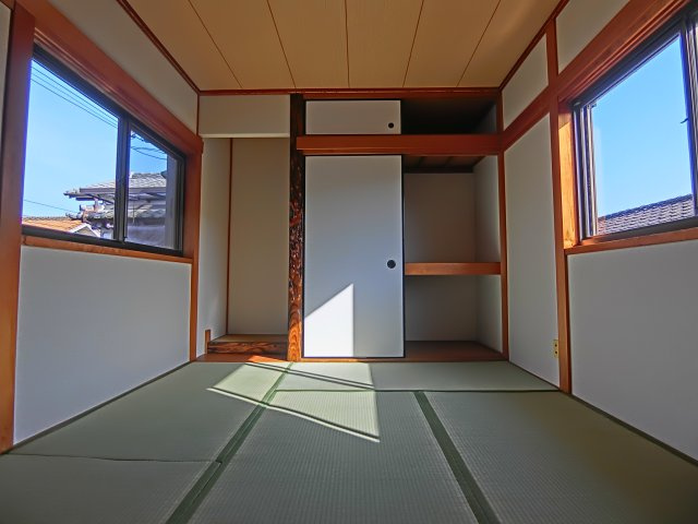 若松町4丁目貸家の和室