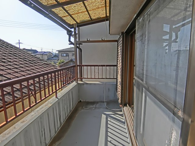 若松町4丁目貸家のバルコニー