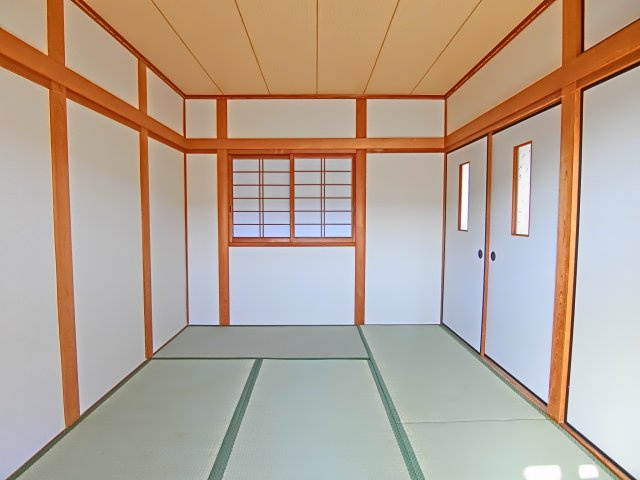若松町4丁目貸家の和室