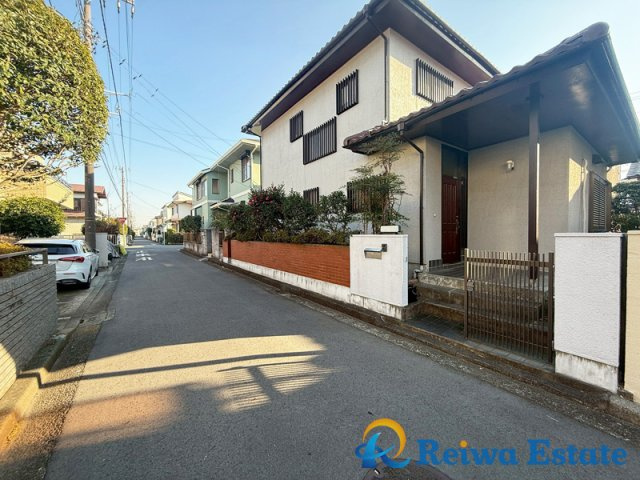 売地　茅ヶ崎市高田4丁目の前面道路含む現地写真