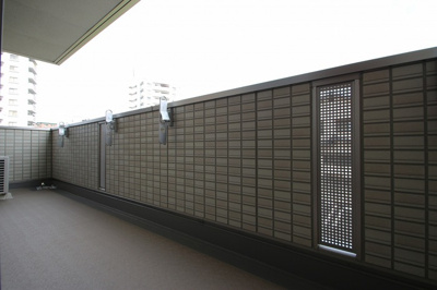 【バルコニー】 | リヴェール馬出 | バルコニー