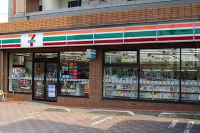  | リヴェール馬出 | ｾﾌﾞﾝｲﾚﾌﾞﾝ博多馬出5丁目店（212ｍ）
