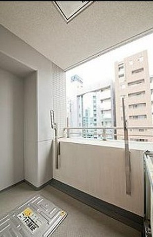 パークアクシス御徒町のバルコニー|同一仕様