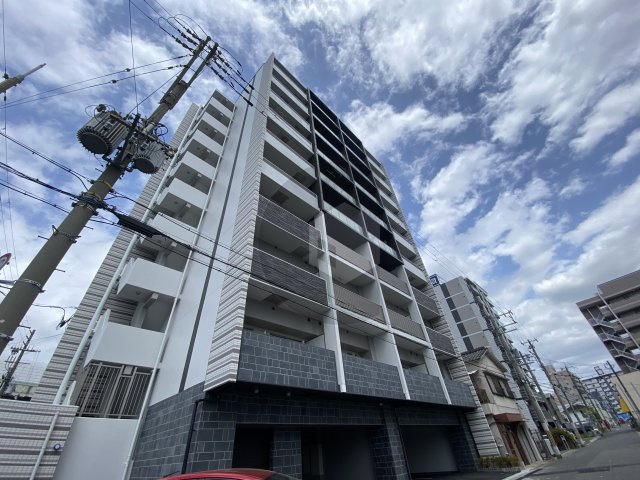 エストワン東大阪の外観