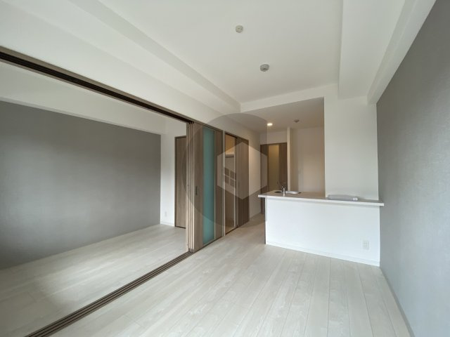 エストワン東大阪の居間・リビング