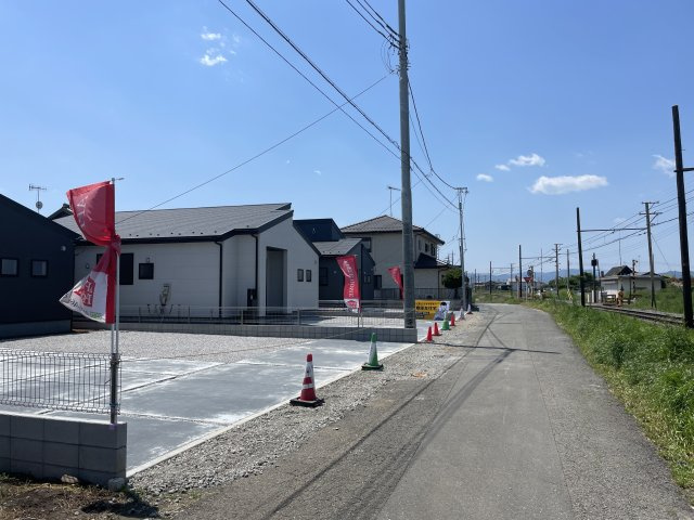 【前面道路含む現地写真】 | 深谷市田中第3　リーブルガーデン　新築戸建　全3棟　3号棟 | 3/16撮影