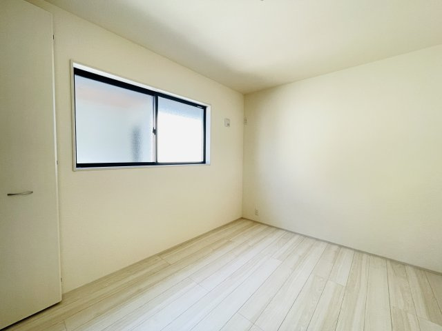 【洋室】 | 深谷市田中第3　リーブルガーデン　新築戸建　全3棟　1号棟