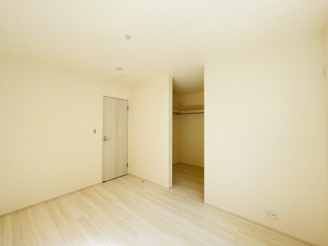 【洋室】 | 深谷市田中第3　リーブルガーデン　新築戸建　全3棟　2号棟