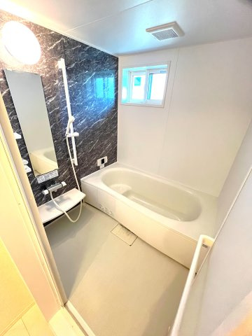 D-ROOMハピネス B棟の浴室