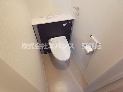 【トイレ】 | サンモールわかば | ゆったりとした空間のトイレです