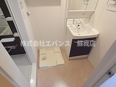 【洗面所】 | サンモールわかば | 広い洗面スペース