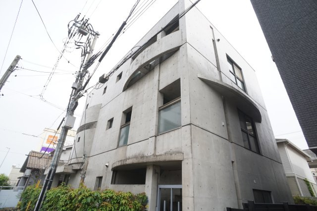 アメイズライフ宝塚の外観