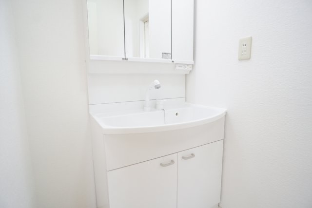 アメイズライフ宝塚の洗面所