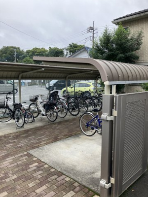 【その他共用部分】 | サンマーレンB棟 | 駐輪場