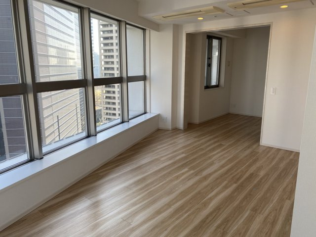 ザ・パークハウス西新宿タワー60の居間・リビング