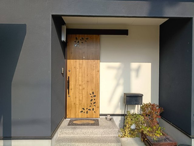 西条市下島山甲2055-87　中古戸建の外観|平屋の落ち着きと現代的なセンスが融合した、品格ある外観