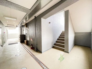 【その他共用部分】 | 千歳台ヒミコセラン | 廊下