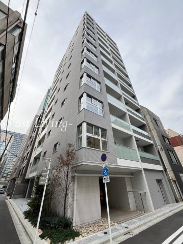 パークアクシス神田レジデンスのエントランス