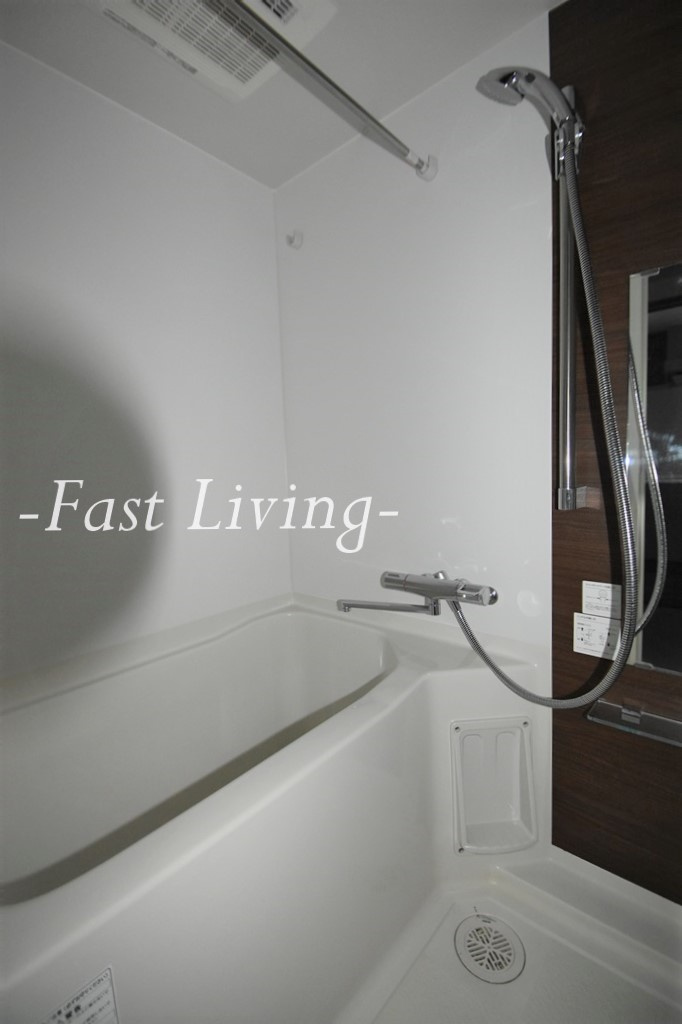 カーサスプレンディッド麹町の浴室