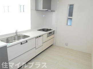 【キッチン】 | 郡山市本町2丁目新築一戸建て2棟 | キッチンでお料理をお楽しみください