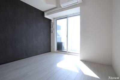 【居間・リビング】 | ディアレイシャス浅間町ステーションフロント | ゆったり過ごせる居間です