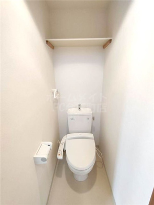 【トイレ】 | スプリングウエスト | ゆったりとした空間のトイレです