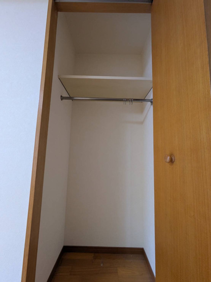 【収納】 | パシフィック近代美術館前