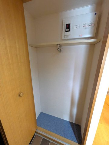 【収納】 | パシフィック近代美術館前