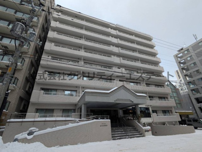 【外観】 | パシフィック近代美術館前