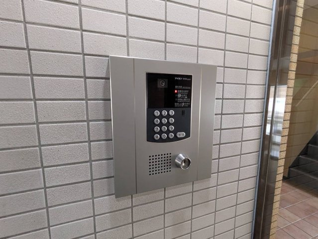 【セキュリティ】 | パシフィック近代美術館前