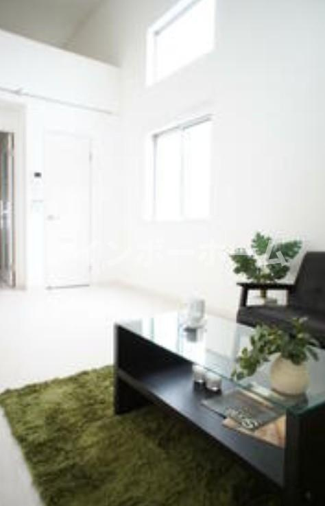 市川市新田５丁目のアパートの収納