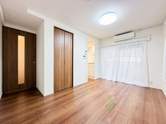 【洋室】 | 新宿ローヤルコーポ | 洋室　当日のご見学、可能です！お気軽にお問い合わせください！※0120-133-468