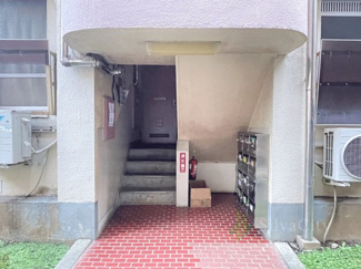 【エントランス】 | 新宿ローヤルコーポ | エントランス