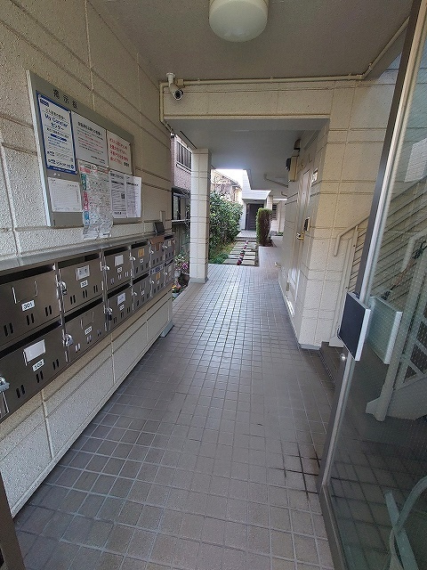 富士見マンションのロビー